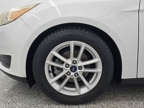 Used 2017 Ford Focus SE FWD image 26