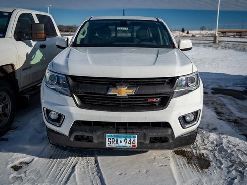 Used 2018 Chevrolet Colorado Z71 image 2