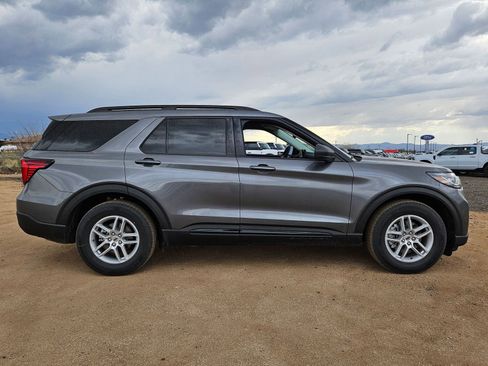 New 2026 Ford Explorer Active w/ Active Comfort Package image 4