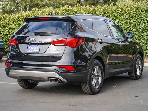 Used 2017 Hyundai Santa Fe Sport FWD image 6