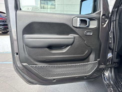 New 2026 Jeep Gladiator Sport image 21