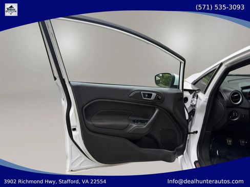 Used 2015 Ford Fiesta ST FWD image 15