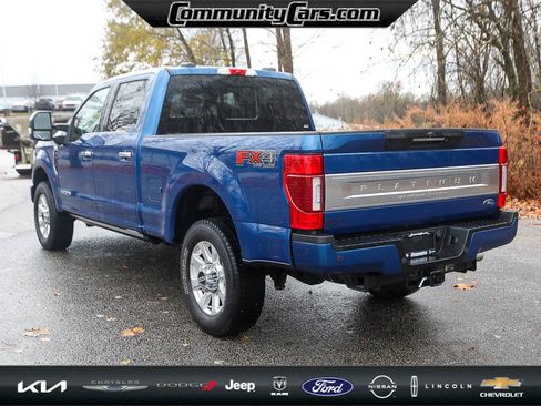 Used 2022 Ford F350 Platinum w/ FX4 Off-Road Package image 5