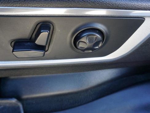 Used 2020 RAM 1500 Laramie image 18