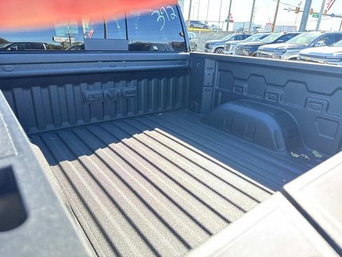 New 2026 GMC Sierra 1500 SLT w/ SLT Convenience Package image 13