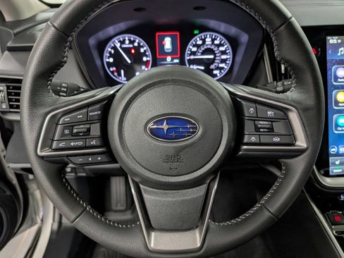 Used 2025 Subaru Outback Premium image 16