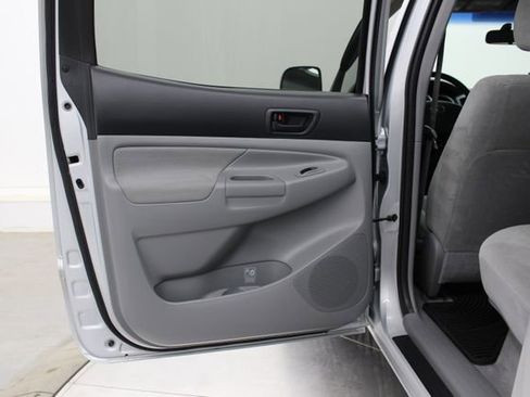 Used 2005 Toyota Tacoma 4x4 Double Cab image 27
