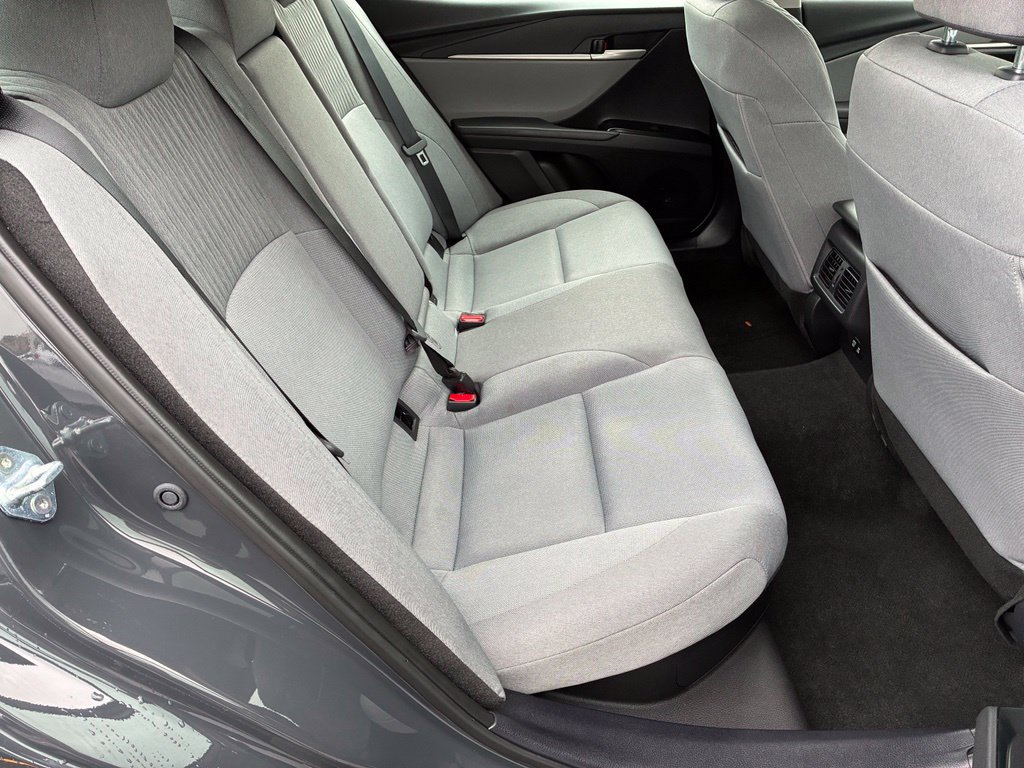 Used 2025 Toyota Camry LE w/ Convenience Package AWD/4WD image 17