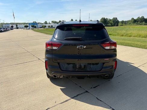 Used 2022 Chevrolet TrailBlazer RS w/ Sun and Liftgate Package AWD/4WD image 5