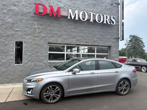 Used 2020 Ford Fusion Titanium FWD image 1