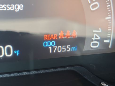 Certified 2025 Toyota RAV4 LE AWD/4WD image 23