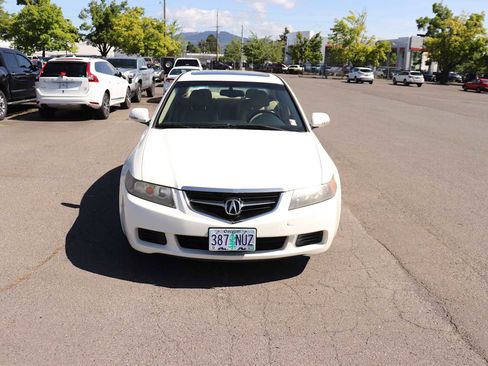 Used 2005 Acura TSX FWD image 2