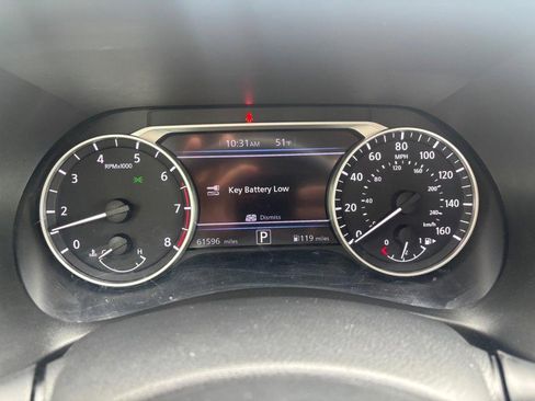 Used 2023 Nissan Sentra SR w/ Electronics Package FWD image 23