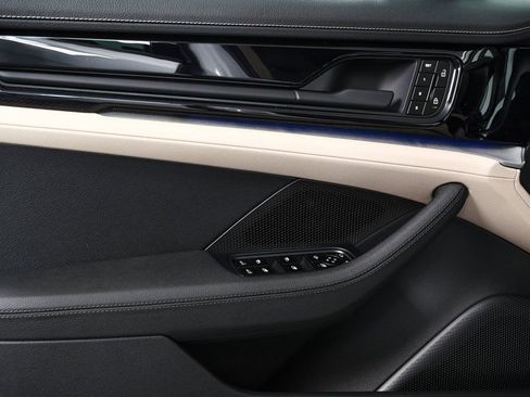 New 2026 Porsche Panamera 4 image 6