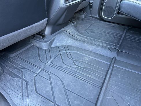 Used 2023 Chevrolet Silverado 1500 RST w/ Z71 Off-Road Package image 19