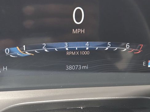 Used 2023 Jeep Grand Cherokee Limited w/ Luxury Tech Group II image 10