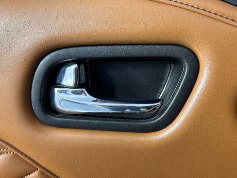 Used 2021 INFINITI QX80 Sensory w/ Cargo Package image 38