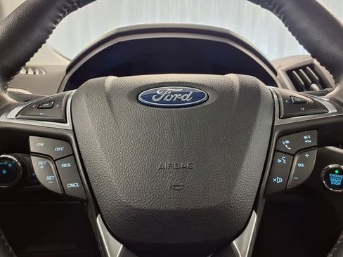 Certified 2022 Ford Edge SEL w/ Convenience Package image 15