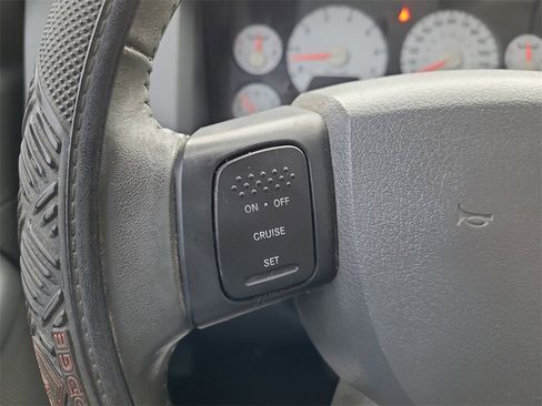 Used 2006 Dodge Ram 1500 Truck SLT w/ Quad Cab Big Horn Value Group image 25