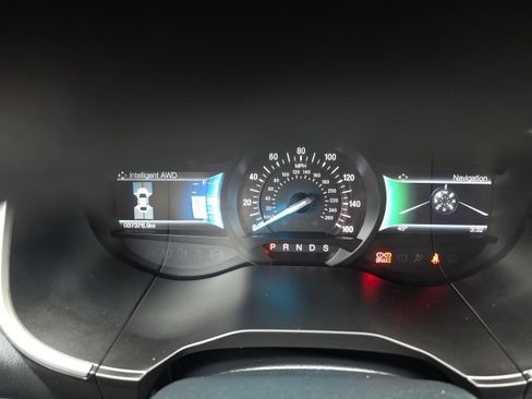 Used 2016 Ford Edge SEL w/ Equipment Group 201A image 16