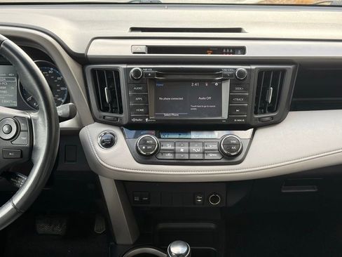 Used 2017 Toyota RAV4 XLE image 13