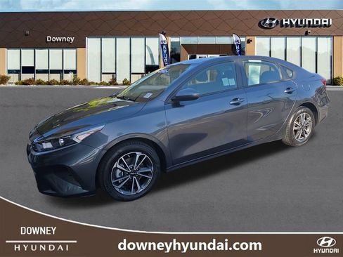 Used 2024 Kia Forte LXS FWD image 1