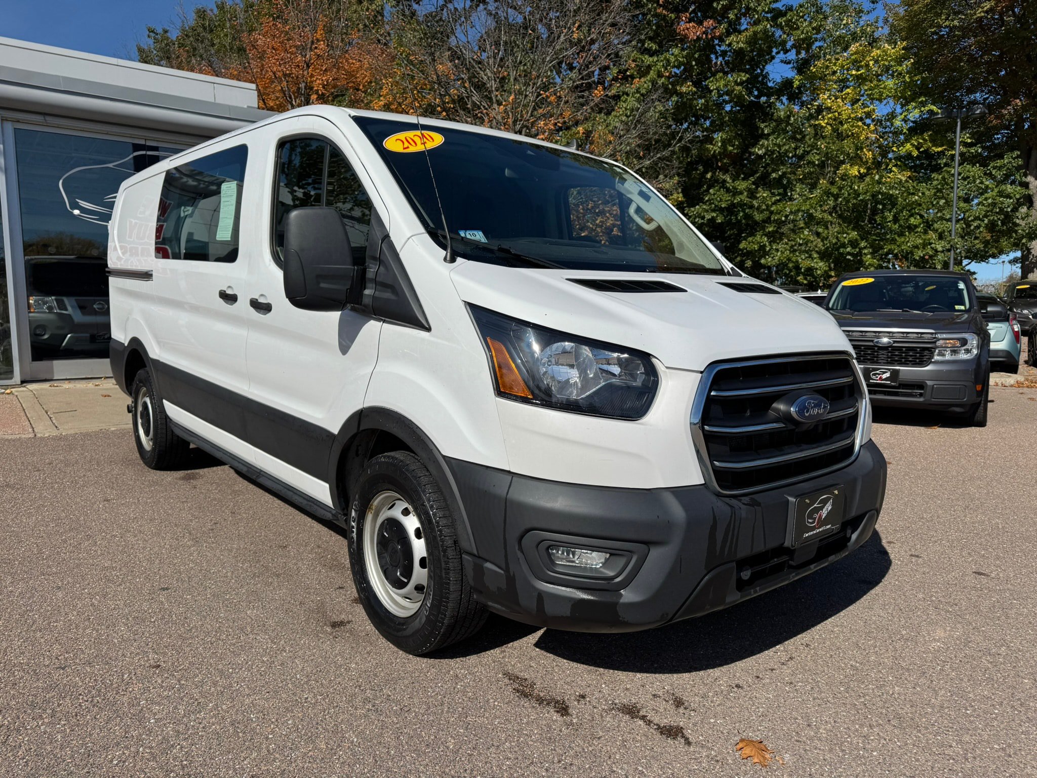 Used 2020 Ford Transit 150 Low Roof RWD image 3