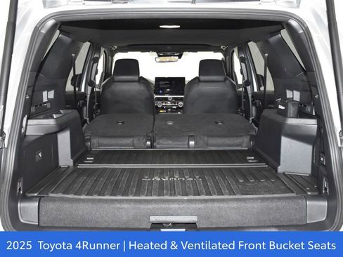 Certified 2025 Toyota 4Runner TRD Off-Road Premium image 31