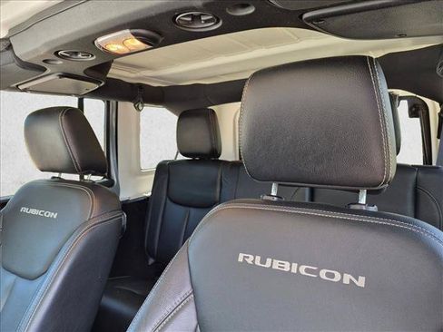 Used 2016 Jeep Wrangler Unlimited Rubicon AWD/4WD image 5