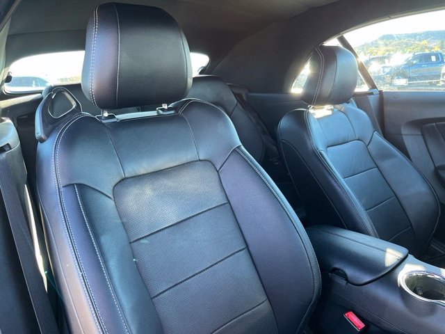 Used 2016 Ford Mustang Convertible RWD image 22