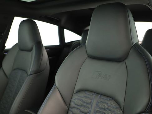 Used 2025 Audi RS 7 performance Sportback AWD/4WD image 31