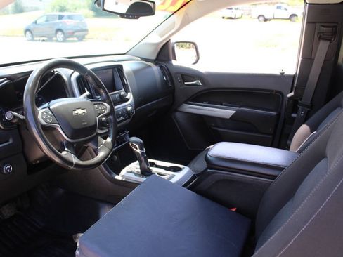 Used 2022 Chevrolet Colorado LT w/ Fleet Safety Package AWD/4WD image 20