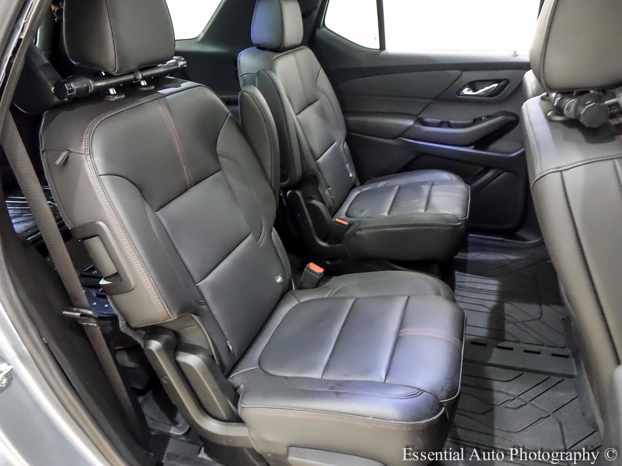 Used 2023 Chevrolet Traverse RS w/ LPO, Floor Liner Package AWD/4WD image 34