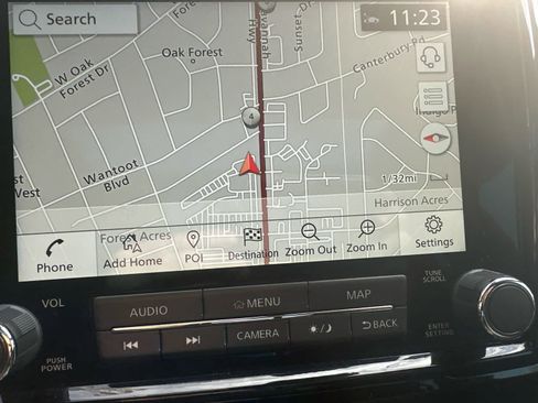 Used 2024 Nissan Titan Platinum Reserve w/ Moonroof Package image 33