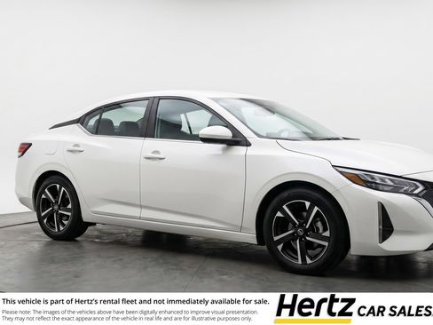 Used 2025 Nissan Sentra SV image 1