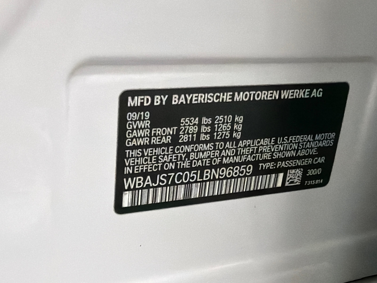 Used 2020 BMW M550i xDrive AWD/4WD image 16