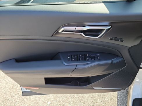 New 2026 Kia Sportage SX FWD image 21