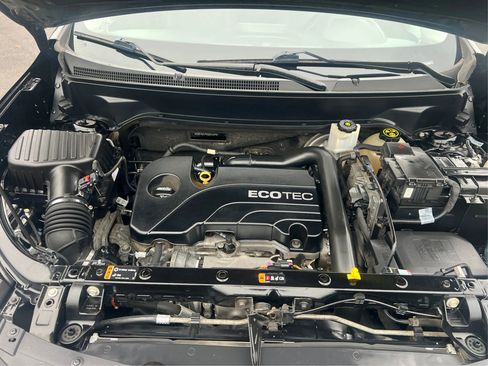 Used 2018 Chevrolet Equinox LT AWD/4WD image 23