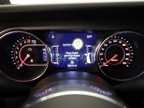 Used 2022 Jeep Gladiator Mojave w/ LED Lighting Group image 15