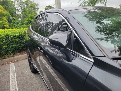 Used 2023 Toyota Venza Nightshade AWD/4WD image 10