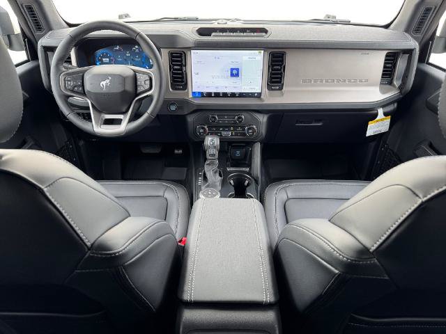 Certified 2025 Ford Bronco Outer Banks w/ Sasquatch Package AWD/4WD image 10