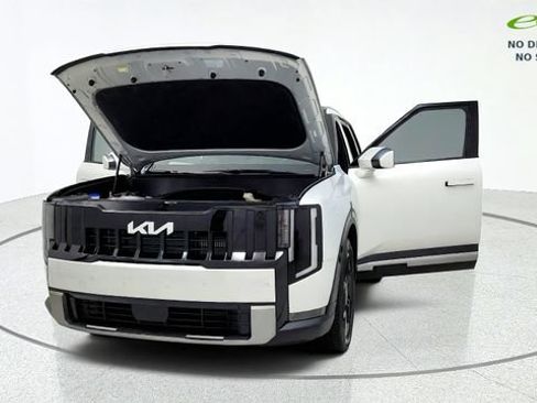 Used 2027 Kia Telluride EX w/ Towing Package FWD image 13