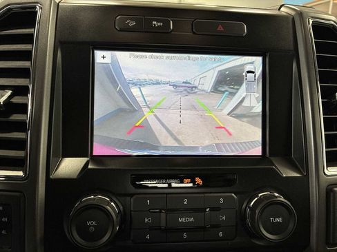 Used 2016 Ford F150 XLT w/ Equipment Group 302A Luxury image 22