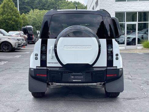 New 2026 Land Rover Defender 110 S AWD/4WD image 5
