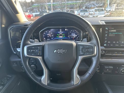 Used 2022 Chevrolet Silverado 1500 LT Trail Boss w/ Convenience Package II image 14