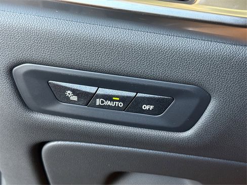 New 2026 BMW X5 xDrive40i w/ Climate Comfort Package image 24