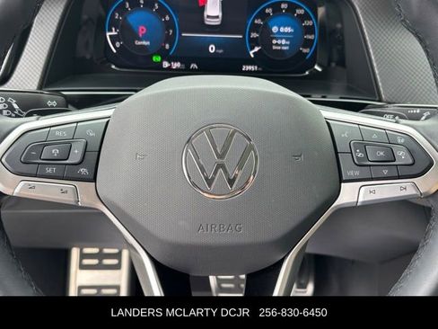 Used 2024 Volkswagen Atlas Peak Edition SE AWD/4WD image 27