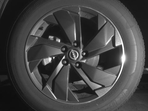 Used 2025 Nissan Rogue SV FWD image 12