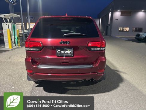 Used 2019 Jeep Grand Cherokee Altitude image 3