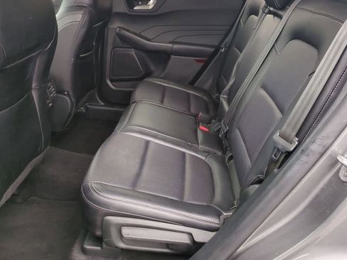 Used 2022 Ford Escape SEL image 18